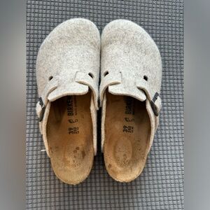 Birkenstock Boston Clogs in Wool, size 39